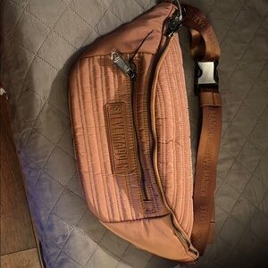 Steve Madden Fanny pack